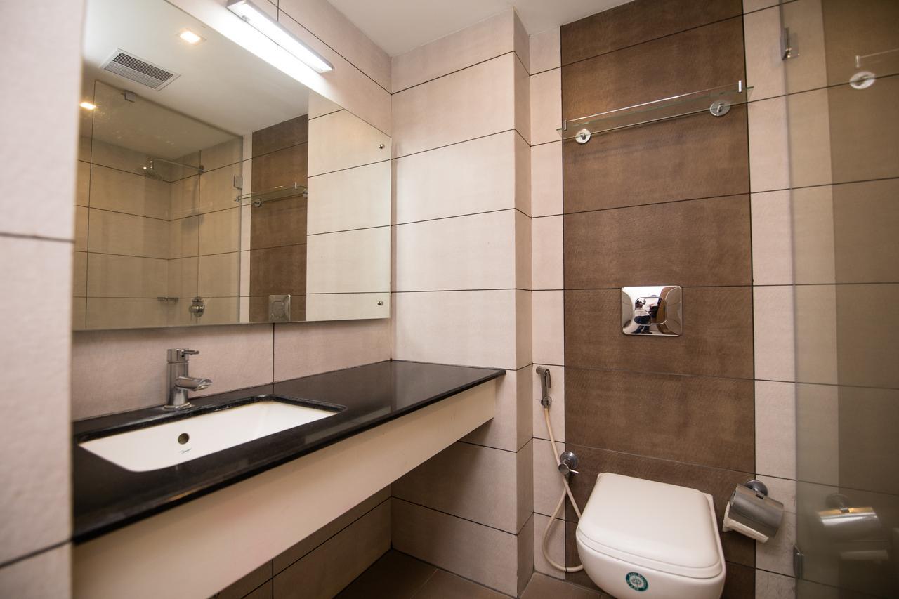 Hotel Kapilavasthu 팔라카드 외부 사진