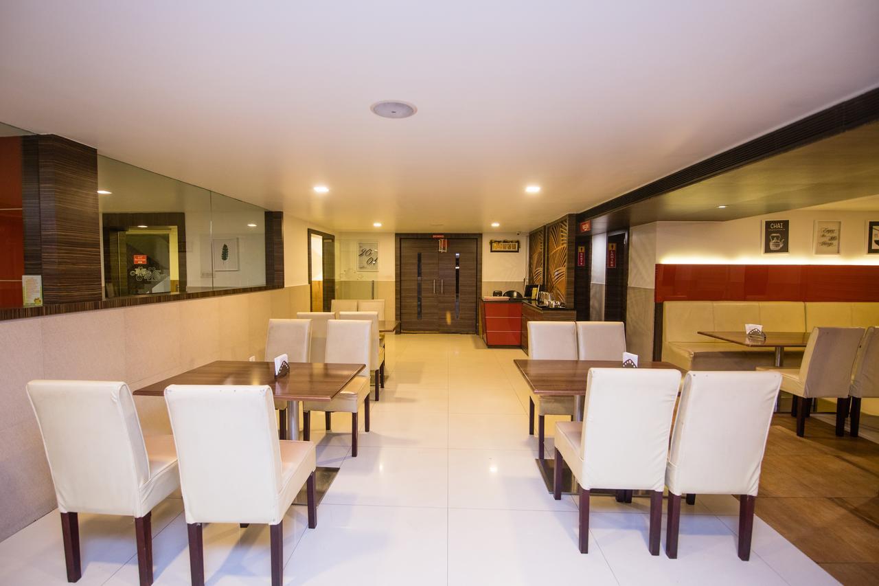 Hotel Kapilavasthu 팔라카드 외부 사진