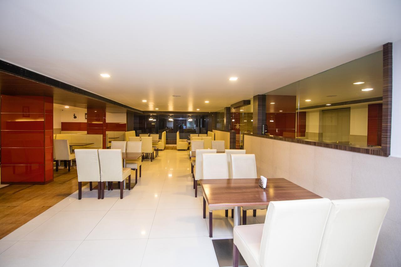 Hotel Kapilavasthu 팔라카드 외부 사진